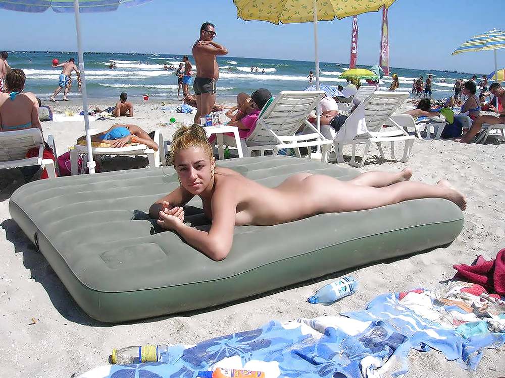 Amo le spiagge nude
 #9535269