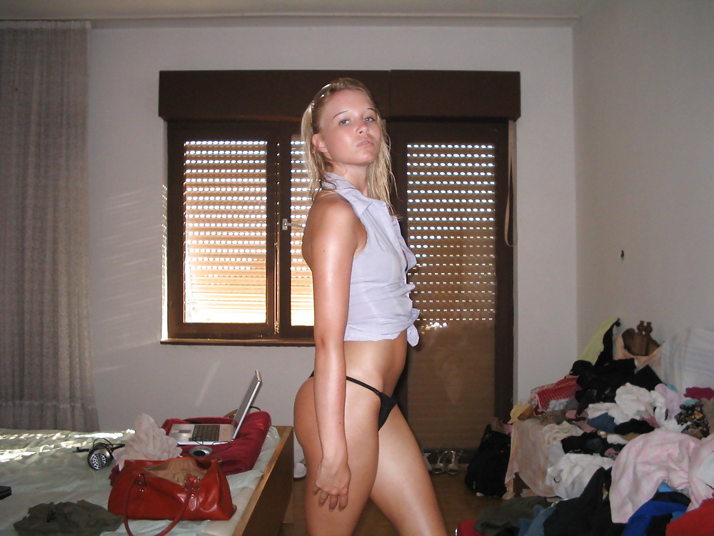 HOT GERMAN GIRLFRIEND #9702356