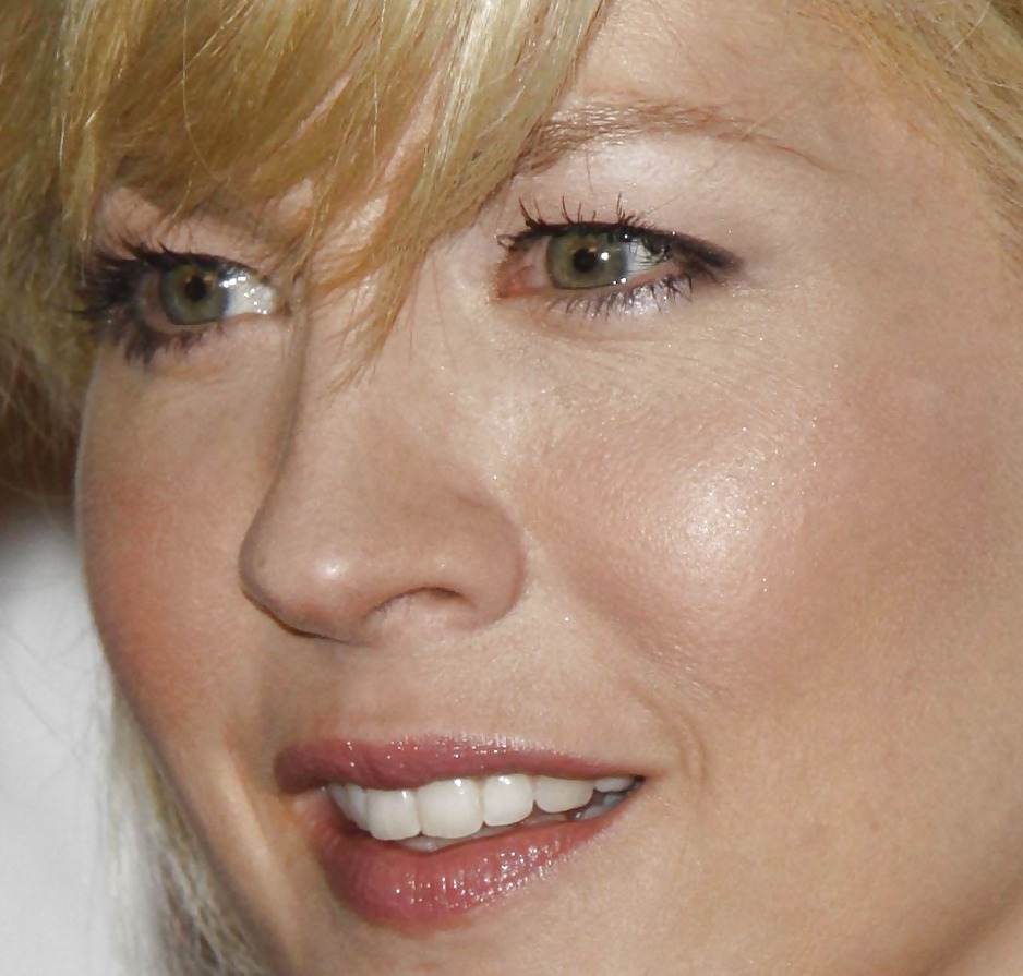 Jenna elfman
 #16115699