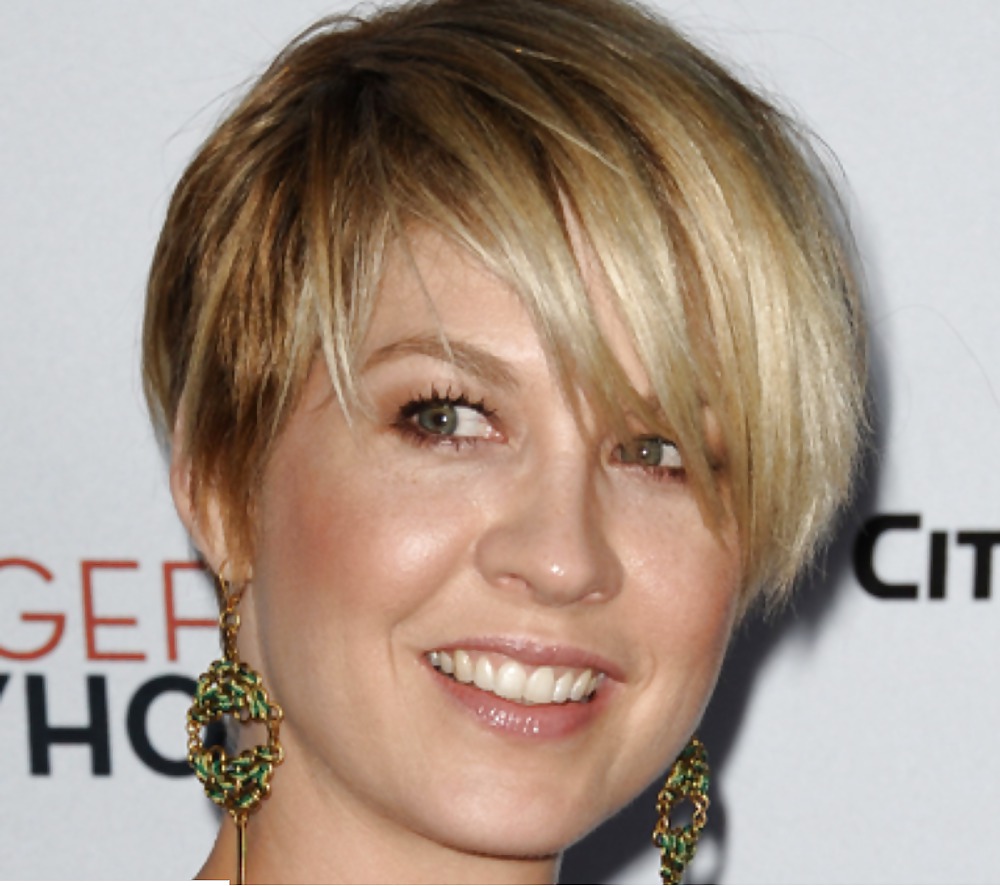 Jenna Elfman #16115946