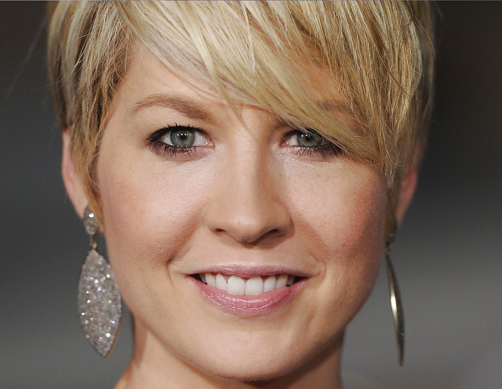 Jenna Elfman #16115985