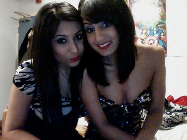 Uk indian paki uni slut for comments
 #11863862