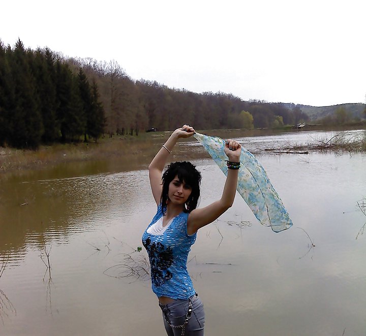 ルーマニアの女の子 6
 #17867156