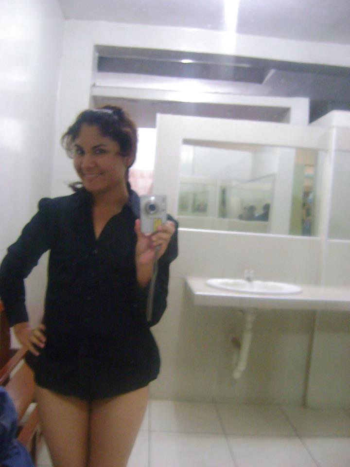 女性 (amiguitas 32)
 #12033547