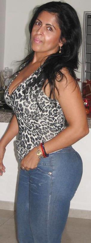 女性 (amiguitas 32)
 #12033588