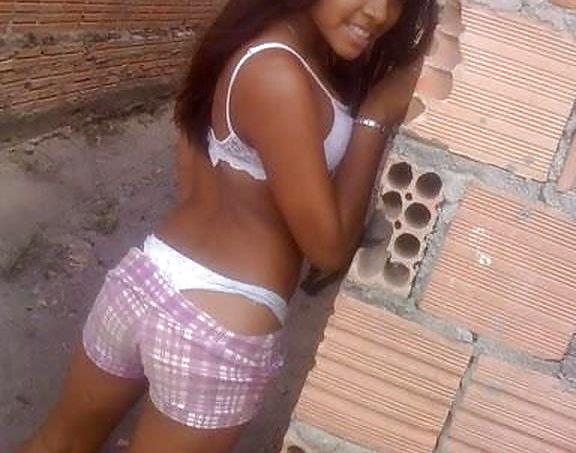 女性 (amiguitas 32)
 #12033630