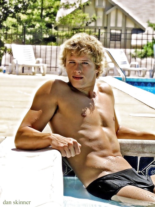 Dave w....gorgeous model
 #14865869