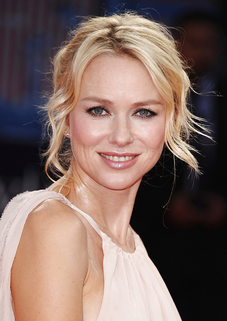 Naomi Watts #16383066