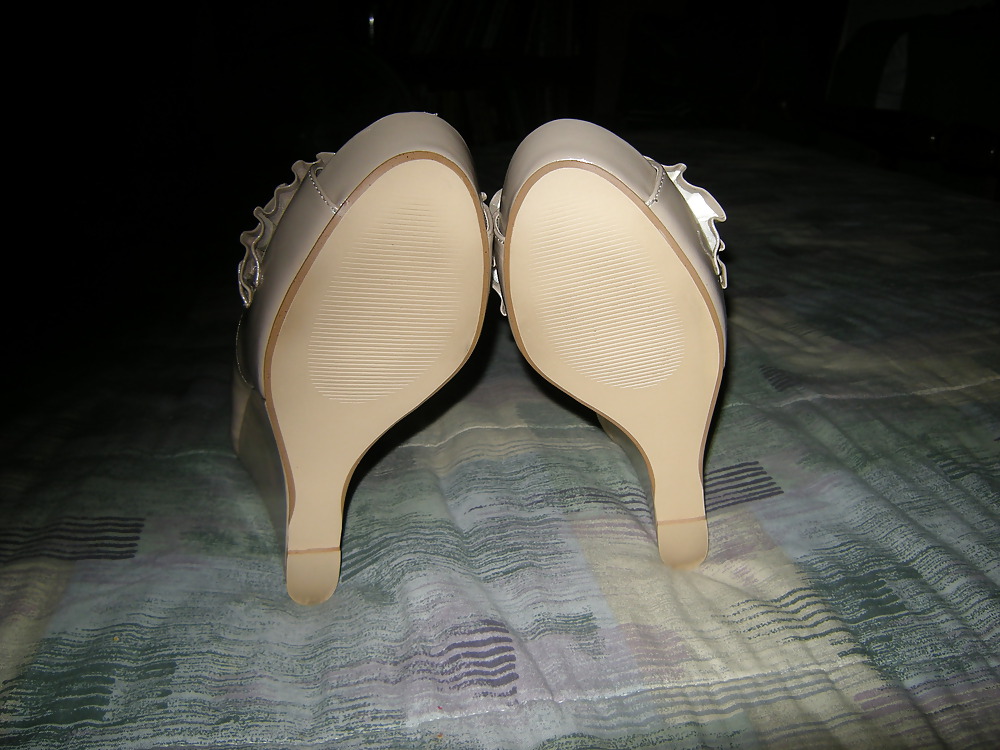 Joder y correrse en mis tacones (1)
 #12767118