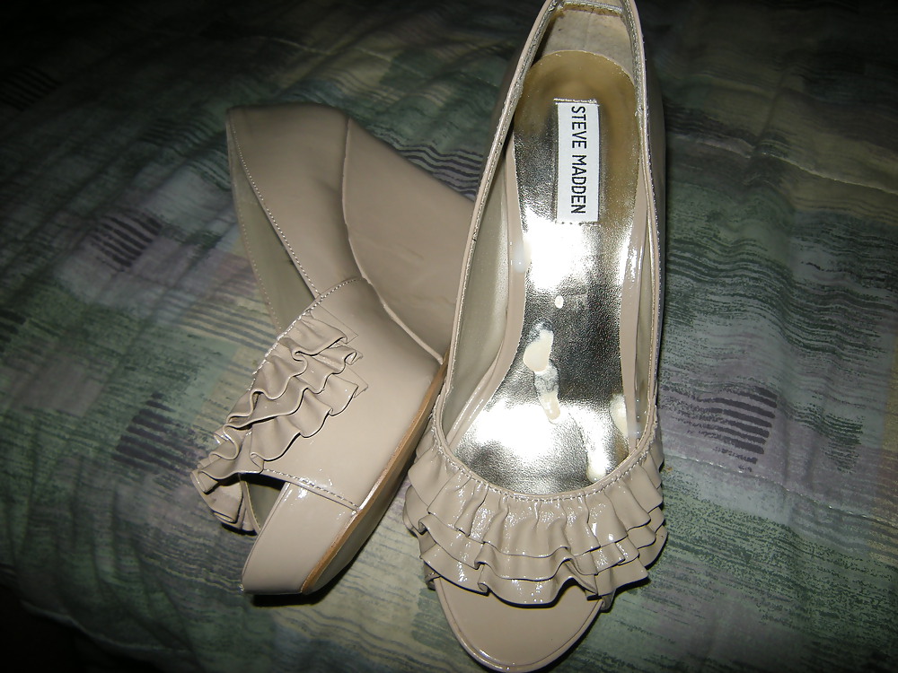 Joder y correrse en mis tacones (1)
 #12767159