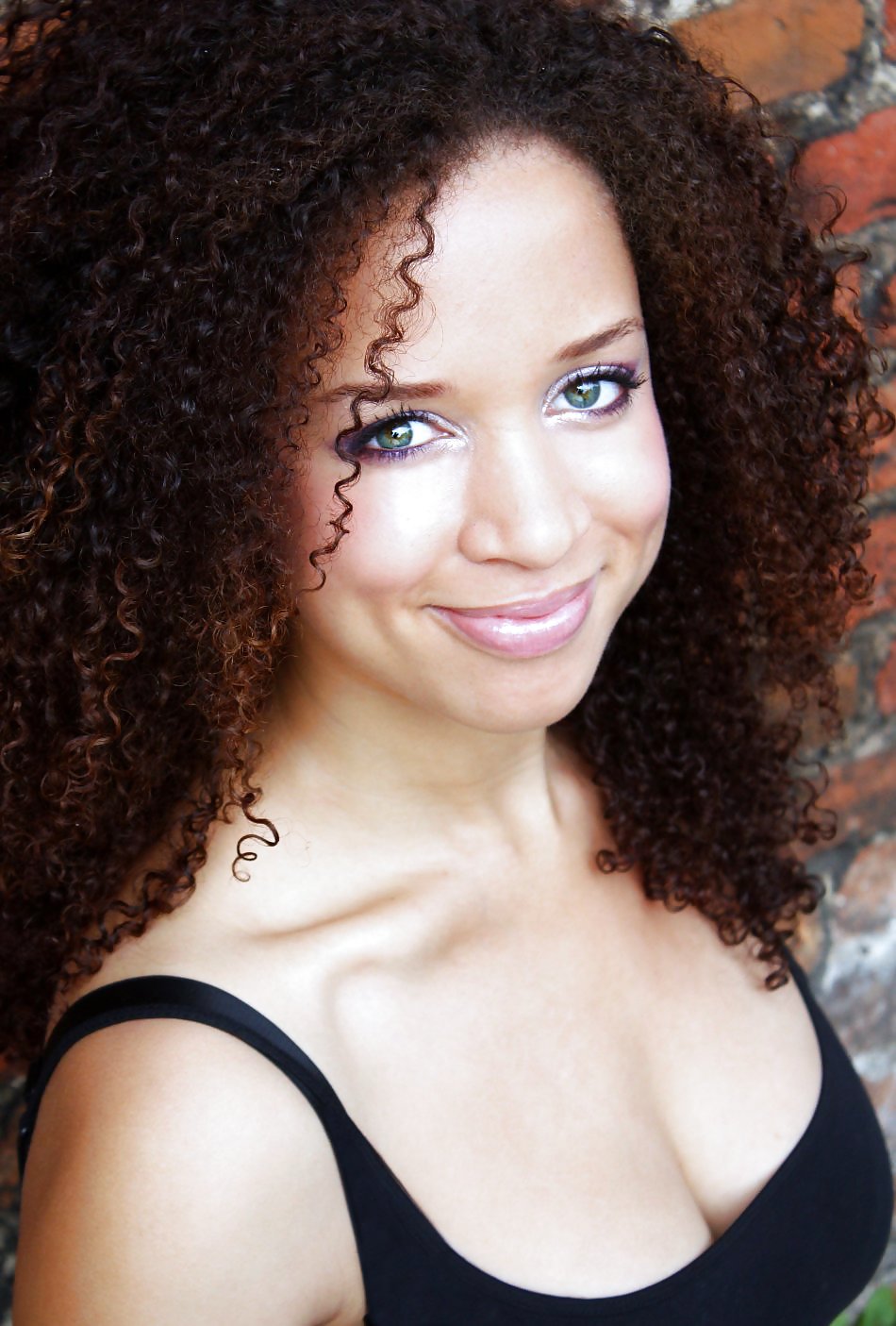 Natalie gumede (corrie)
 #22841890