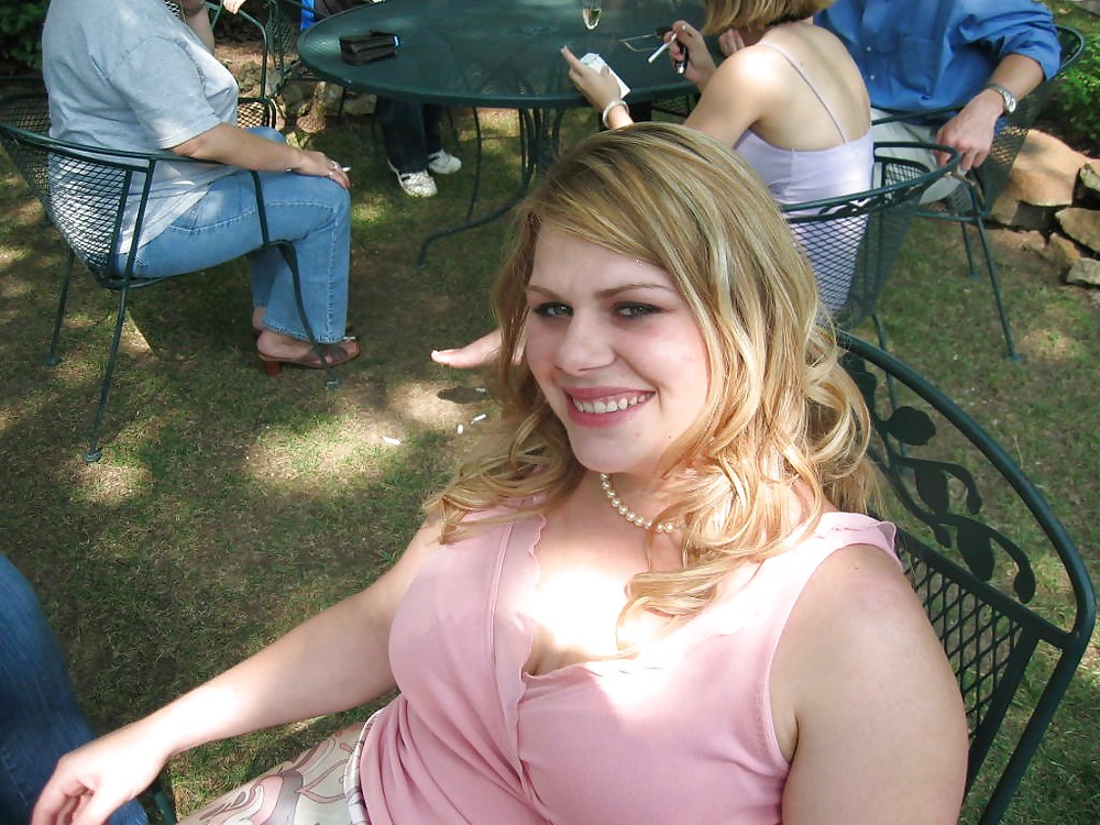 Chubby Teen From SmutDates.com #5908790