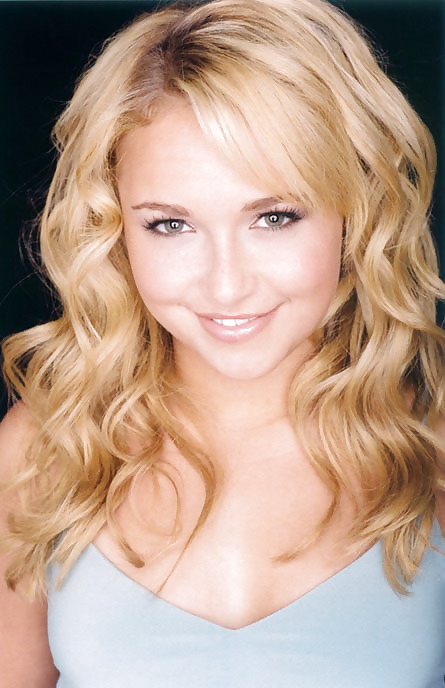 Hayden Panettiere Mega Collection #711646