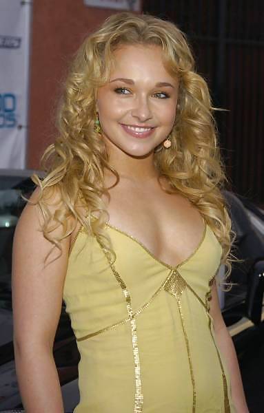 Hayden Panettiere Mega Collection #712610