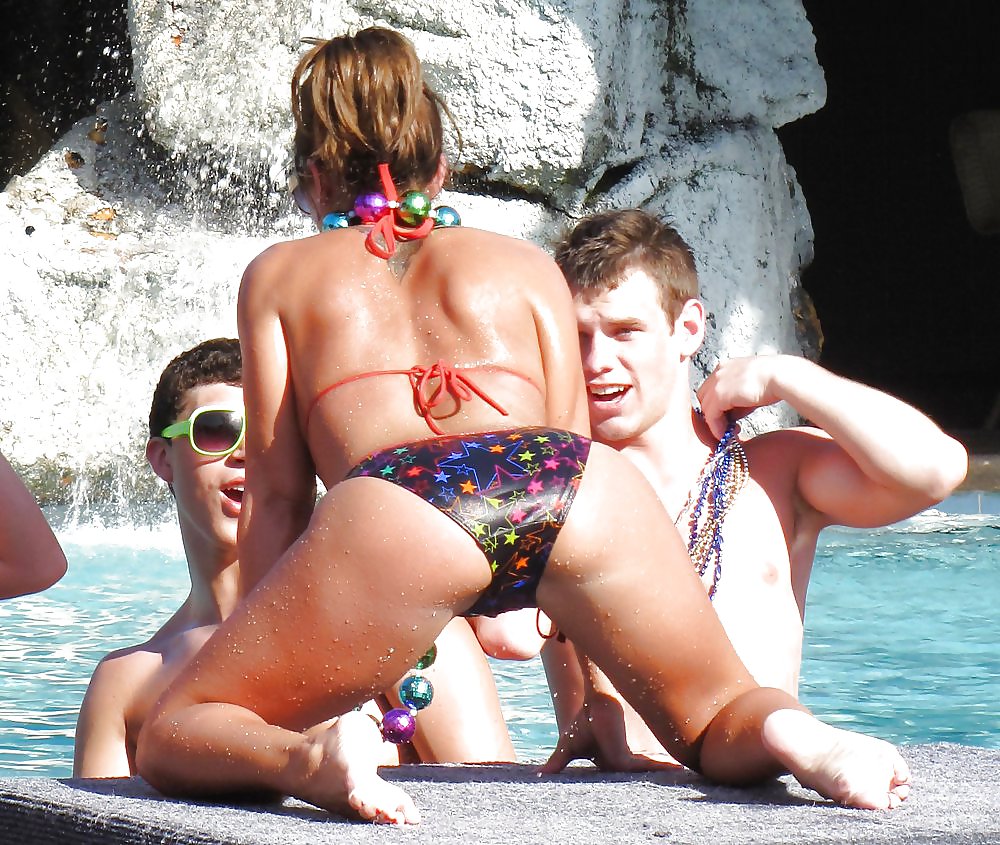 Wow Sizzling Chicks with Sizzling Bodies!!! - 9 #9691498