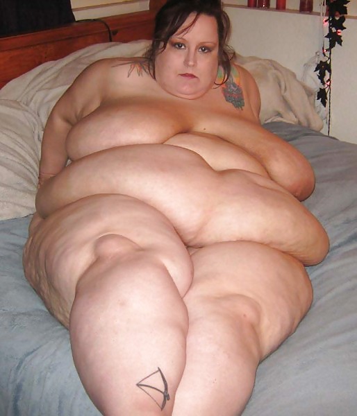 BBW chubby supersize big tits huge ass women 3 #13397723