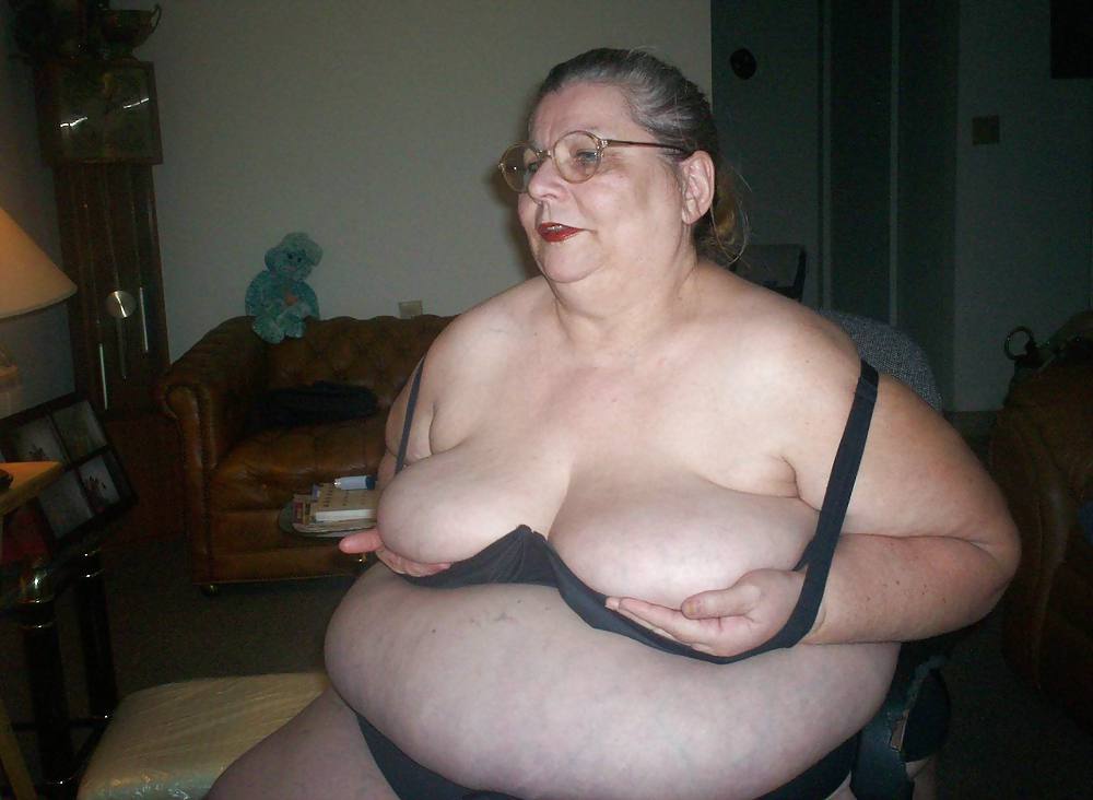 Bbw chubby supersize big tits huge ass women 3
 #13397862