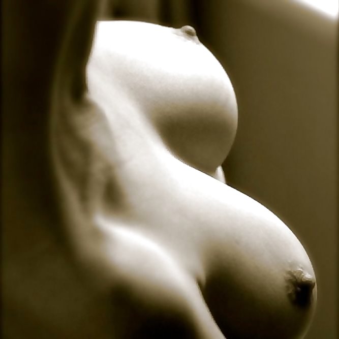 Models pix in black n white nice pose #860936