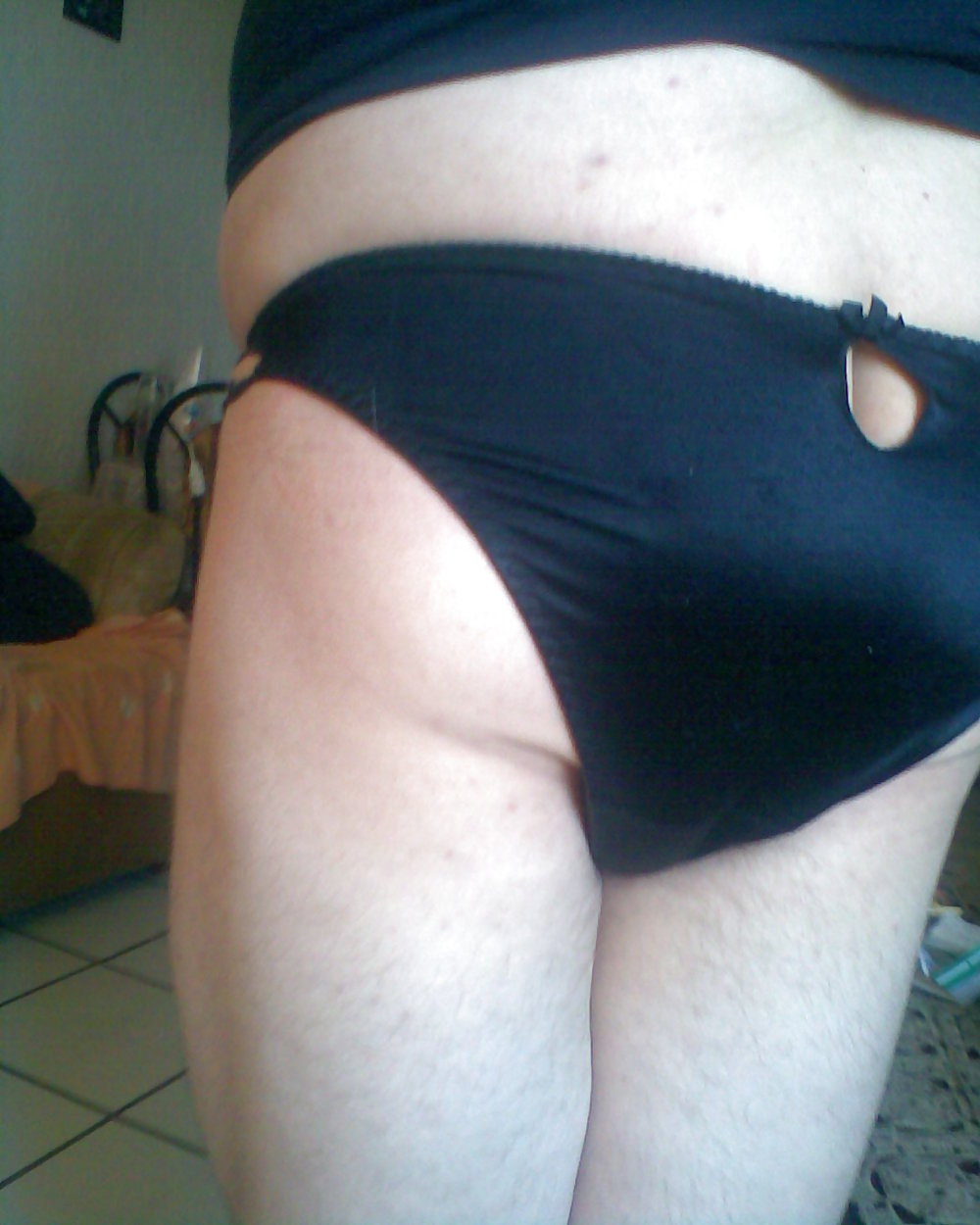 Travesti Gordita (Black Panties And Lycra Shorts Shemale) #11007003