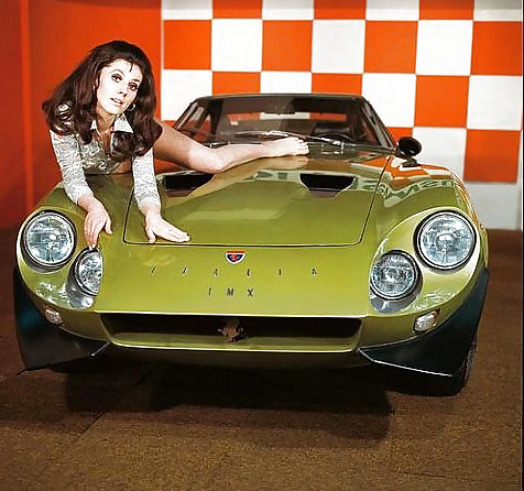 Retro-Babes Mit Autos #6047228