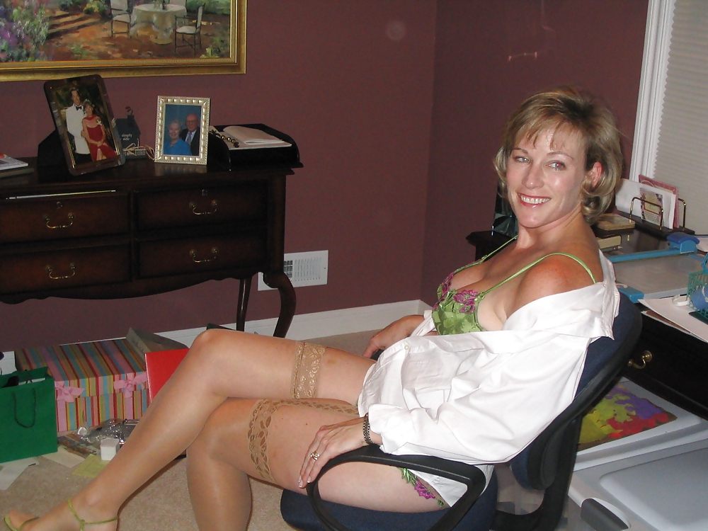 Blonde Mature Wife Shows Off In Front Of Her Husband #21384826