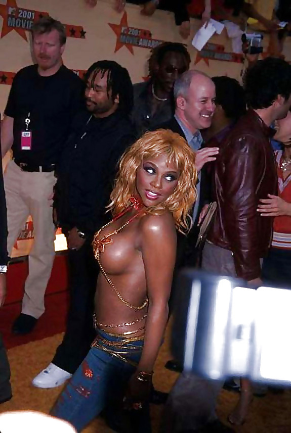 Lil kim
 #2702908