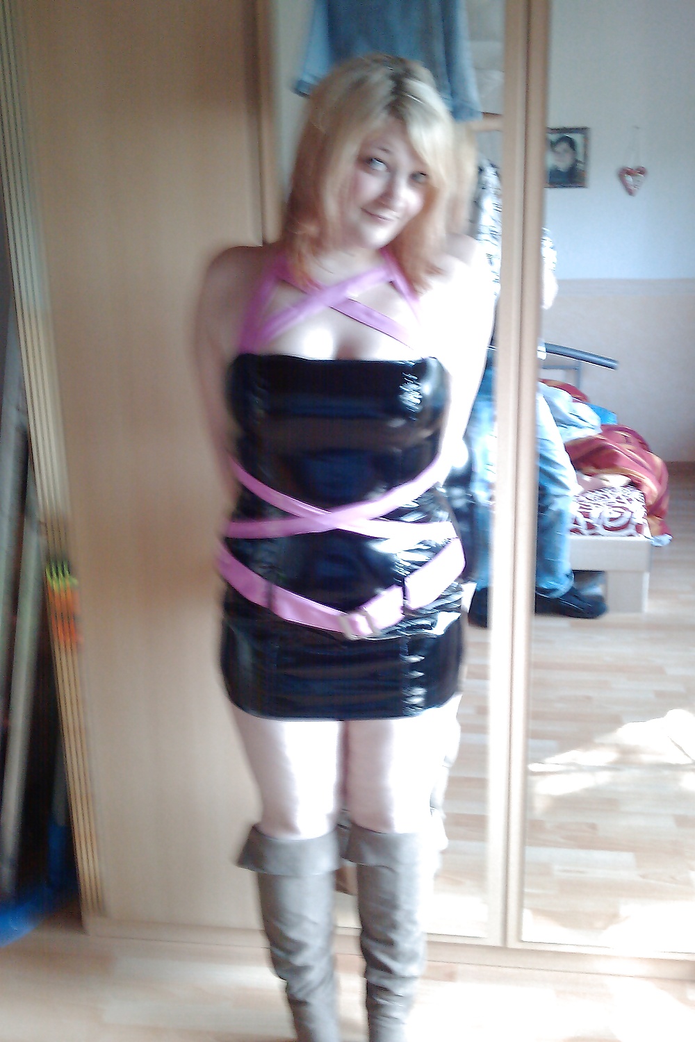 MAL mit gesicht  #8586950