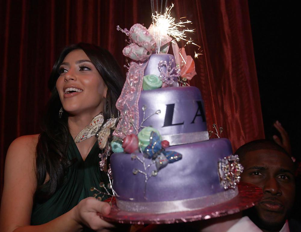 Kim Kardashian Feiert Ihren Geburtstag In Lax Nachtclub #3741827