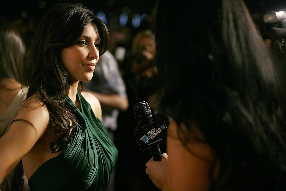 Kim kardashian festeggia il suo compleanno al lax nightclub
 #3741843