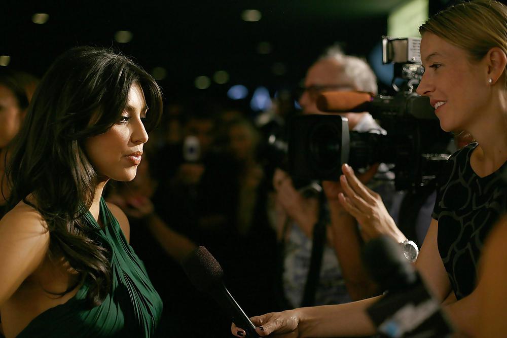 Kim kardashian festeggia il suo compleanno al lax nightclub
 #3741921