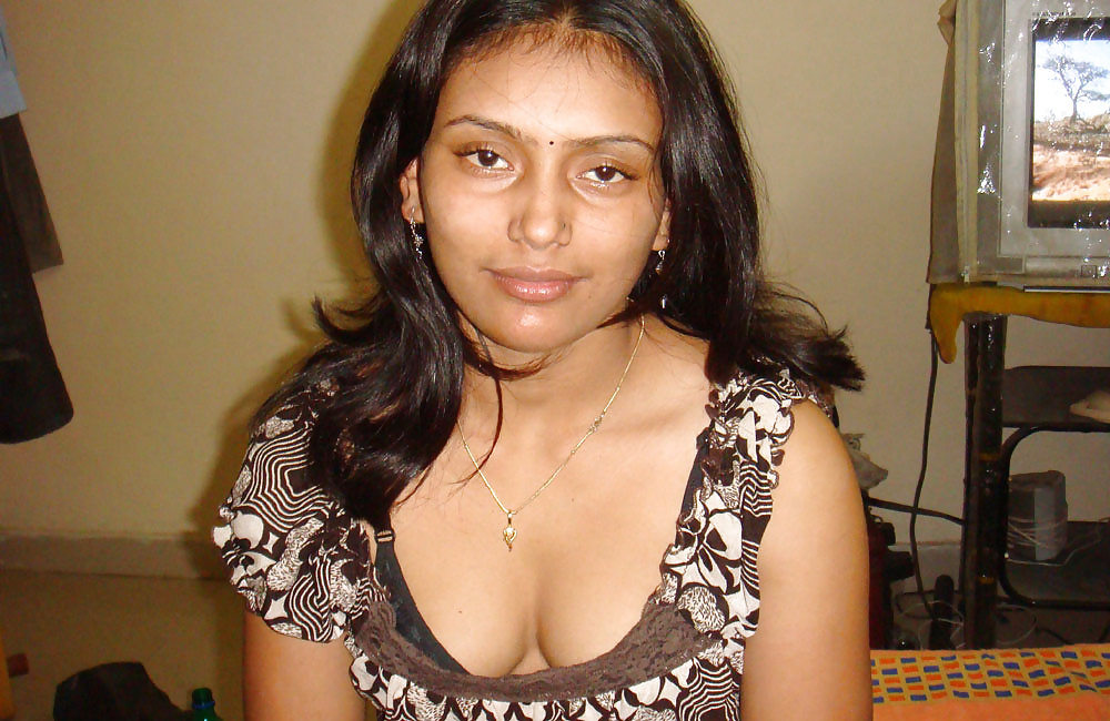 Desi babe Shenaz #11992751