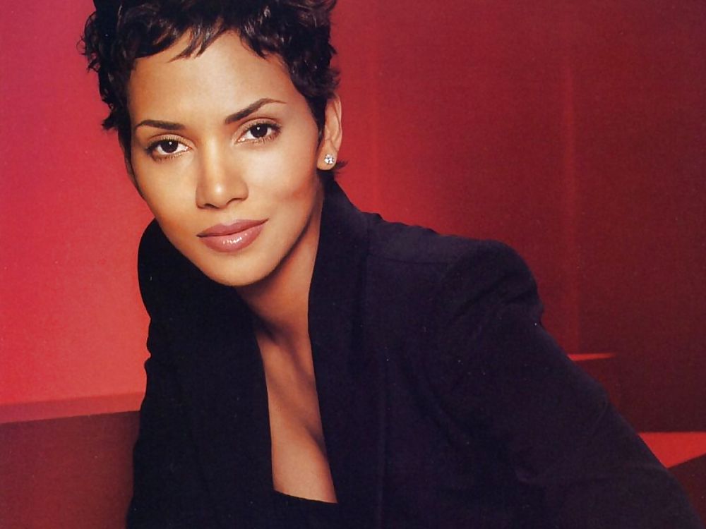 Halle Berry Ultime Glamour, Clivage, Casquettes #8354559