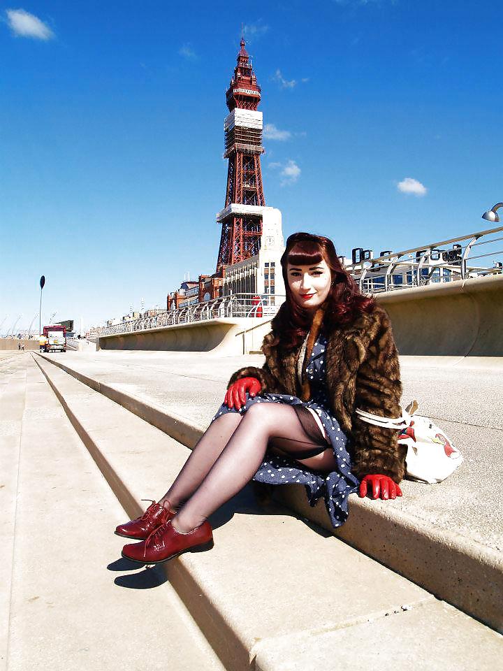 Chicas de Internet
 #17857034