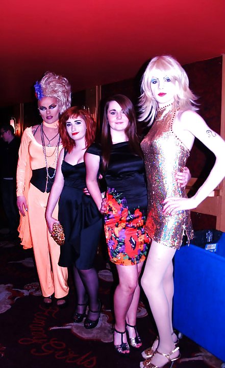 インターネットガール
 #17857051