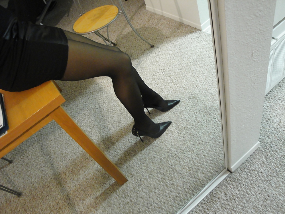 Legs, Pantyhose, and Heels!! #9301369