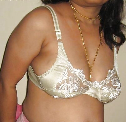 Indian big tits aunties & Bww #15528634