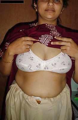 インドの巨乳おばちゃん＆Bww
 #15528659