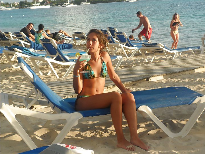 I WANT HER.. WHAT U THINK? COMMENT AND RATE #11136481