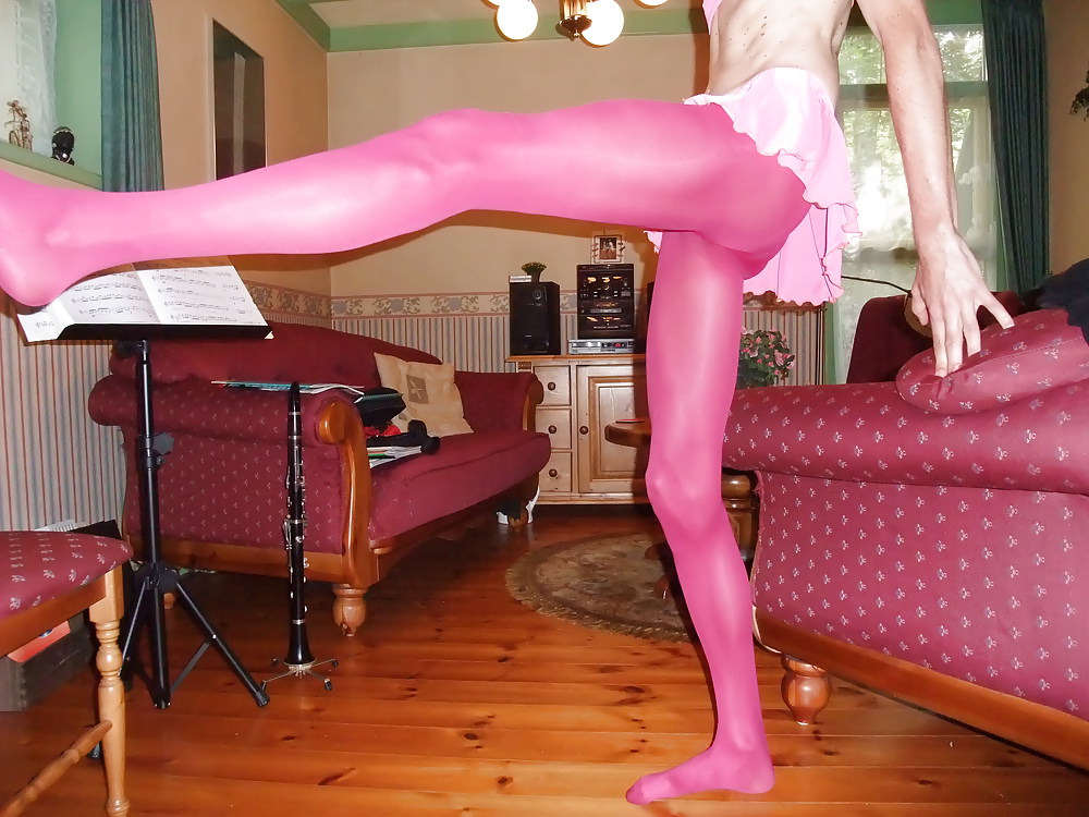 Pantyhose and stockings #3938400