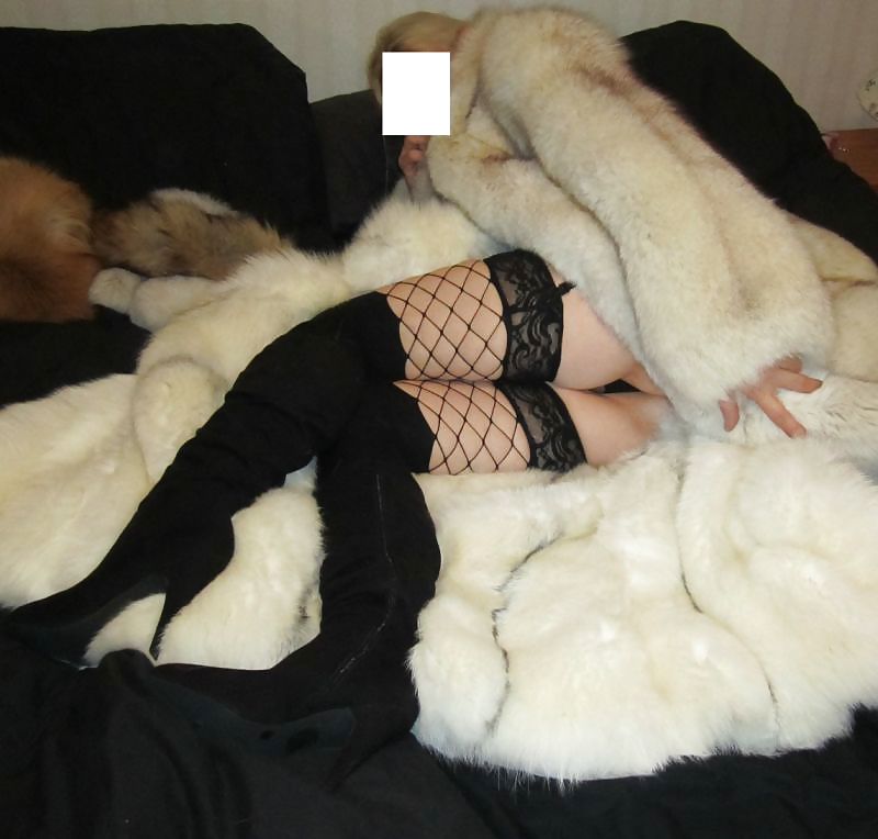 My fur Mistres  #22395533