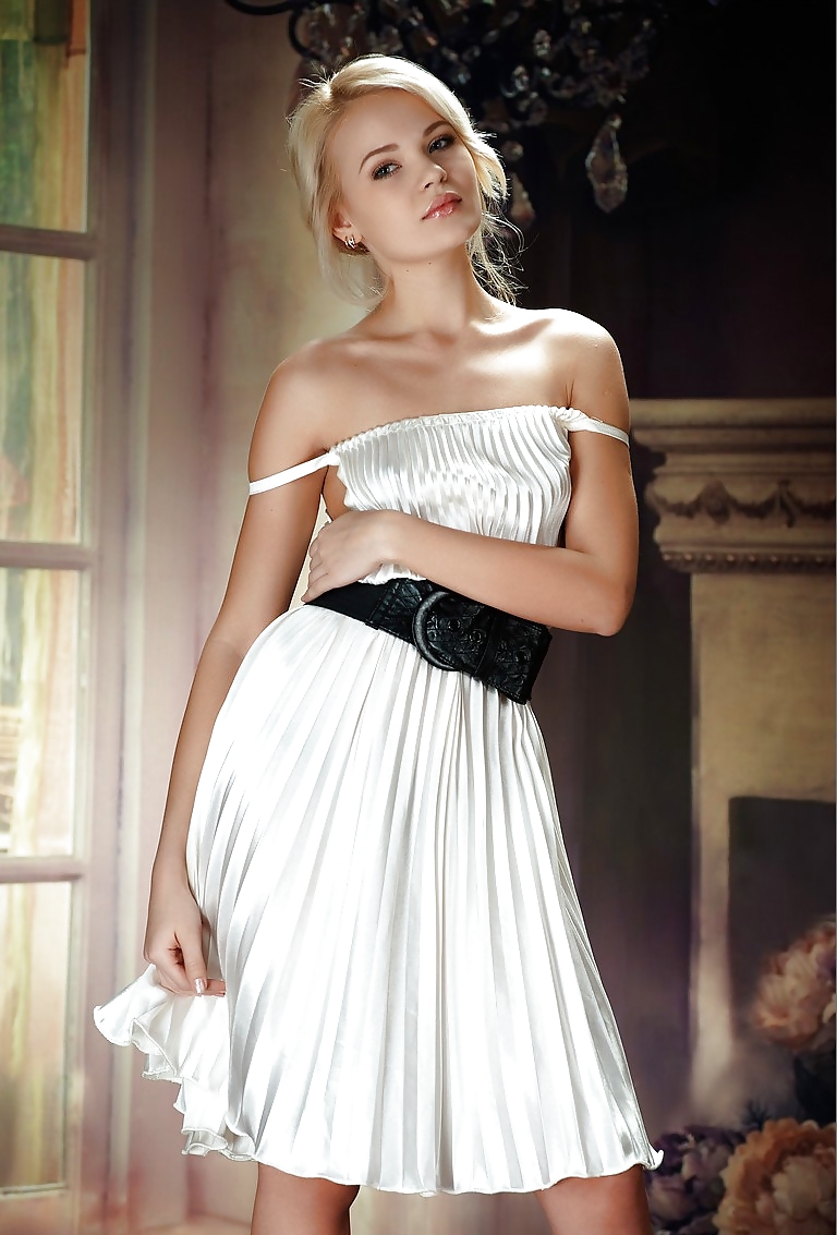 Moshe Says You Don't Have To Be Naked To Be Sexy #4386140