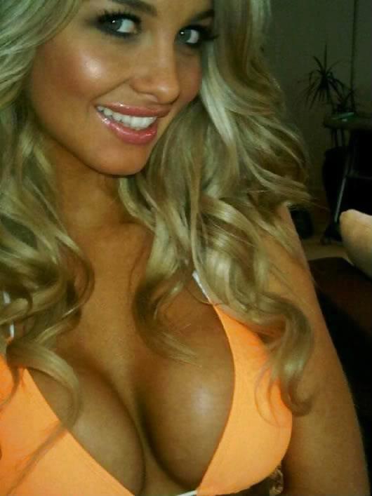 Selfshot hotties no 24
 #12763133
