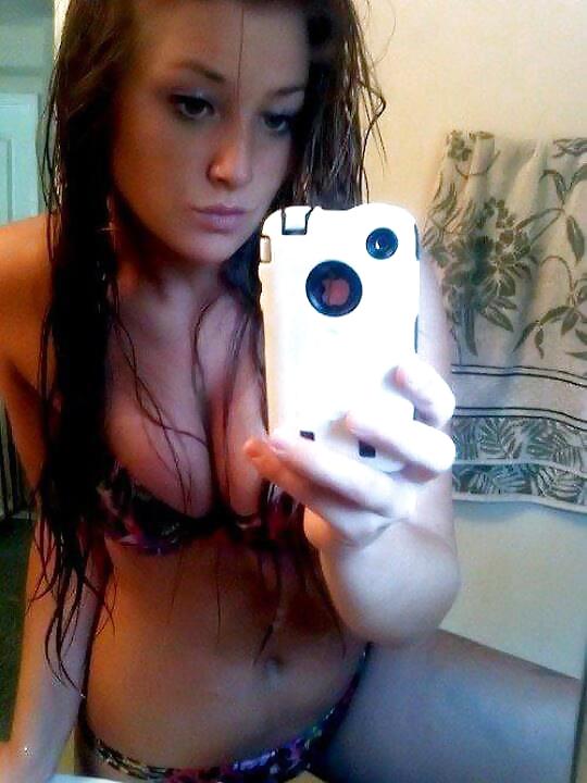 Selfshot hotties no 24
 #12763376