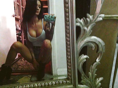Selfshot hotties no 24
 #12763438