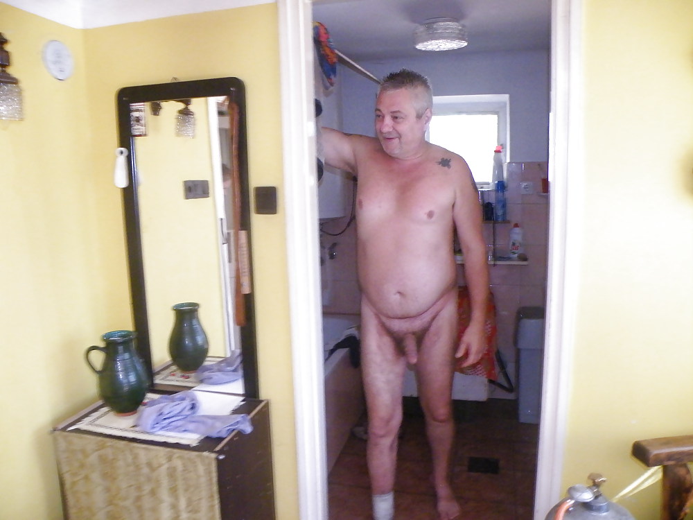 Nyar az udvarban...
 #18799795