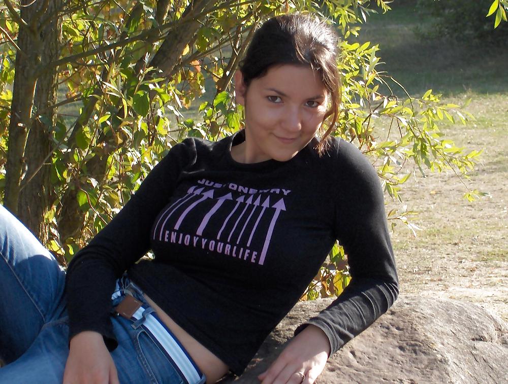 SYLVIA 23YO FRENCH GIRLFRIEND #6994432