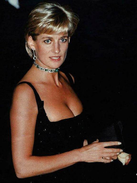 Diana spencer - dedicato al cazzo pazzo reale fucktoy
 #20253504