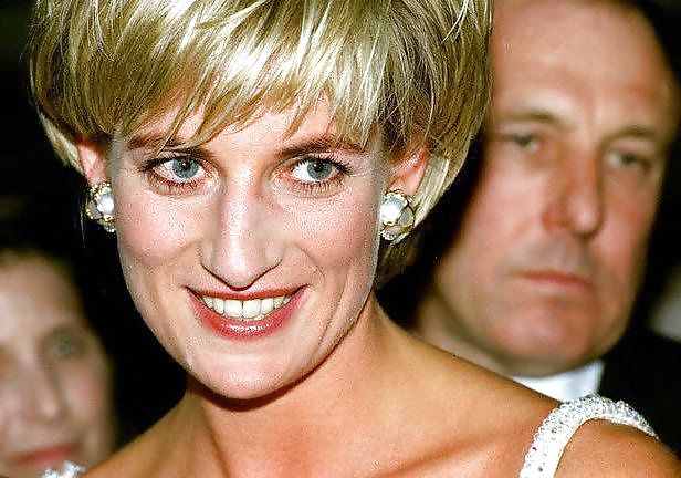 Diana spencer - dedicato al cazzo pazzo reale fucktoy
 #20253690