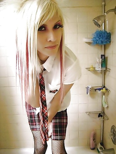 CDs and Traps #14765695