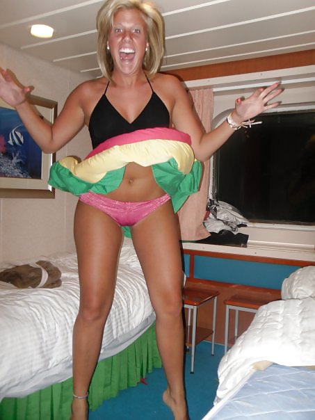 FaceBook Panty Peek 13 #8415009